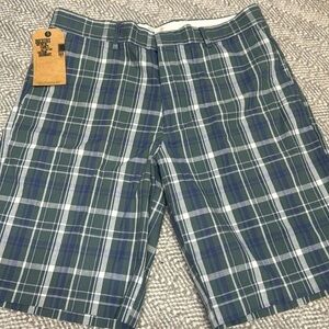NWT Dockers D2 straight fit khaki flat front plaid‎ shorts size 32